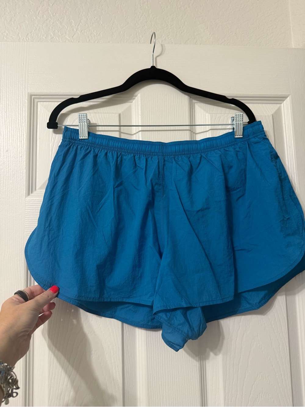 Lululemon Dolphin-Hem Mid-Rise Running Short 3" - Hawaiian Blue
